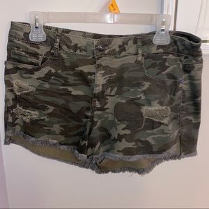 Vanilla Star Camo Booty Shorts